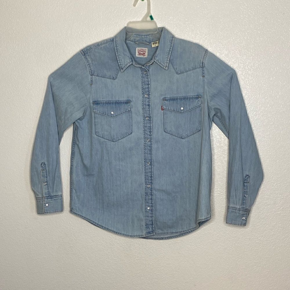 LEVI’S Women’s Pearl Snap Button Light Wash Western Shirt Size L